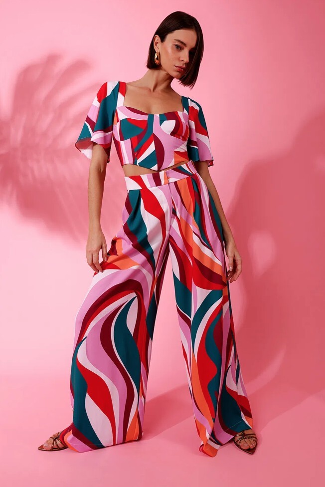 PANTALÓN ANCHO COLOR ONDAS ROSA
