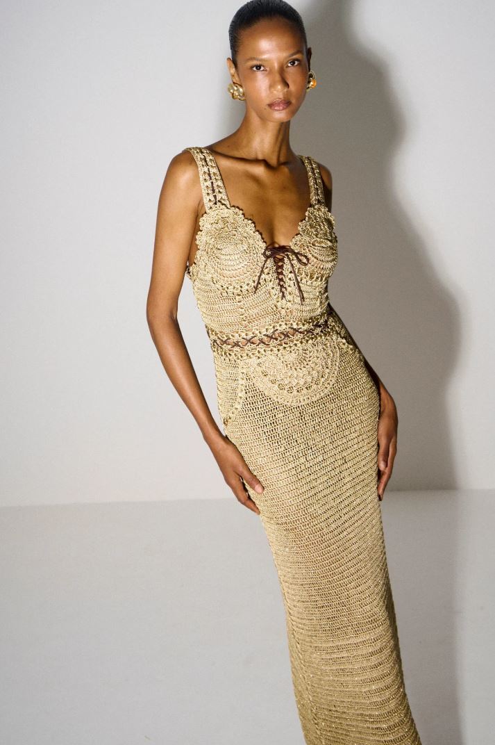 DRESS ISA